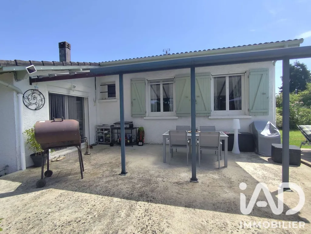 Terrazza - Ground Floor House with Pool in Arblade-le-Bas