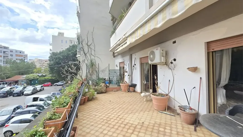 Balcon - Spacious Apartment with Terrace in Palermo