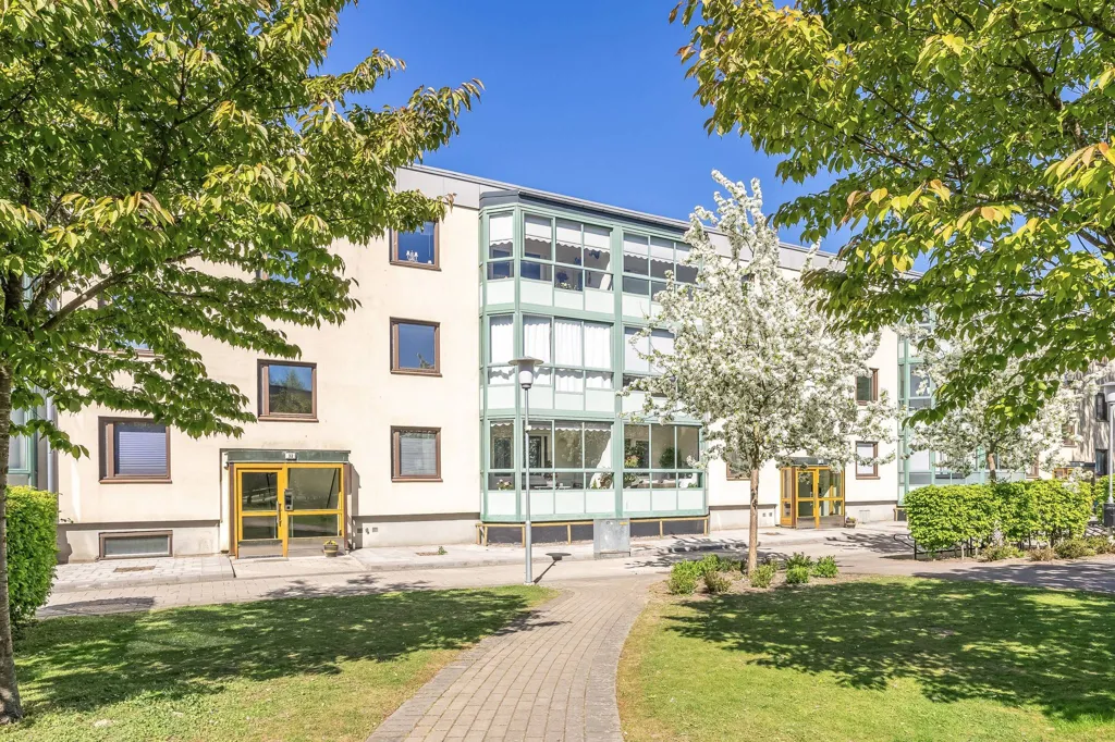 Välivaade - Apartment with Balcony in Söderkulla