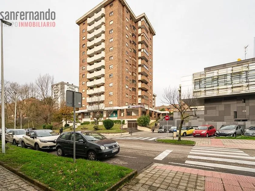 Extérieur - Apartment with Terrace in Gerardo Diego, Santander