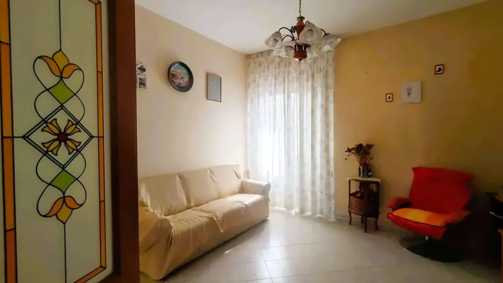 Elutuba - Apartment with Panoramic Balcony in Barcellona Pozzo di Gotto