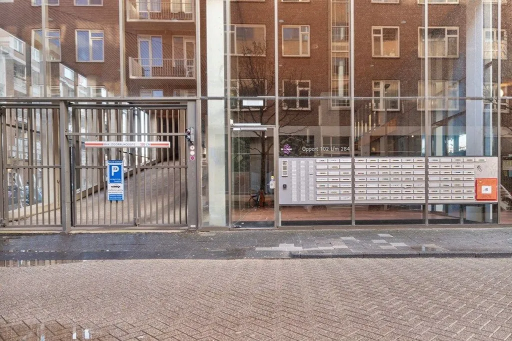 Esterno - Bright 2-Bedroom Apartment in City Centre