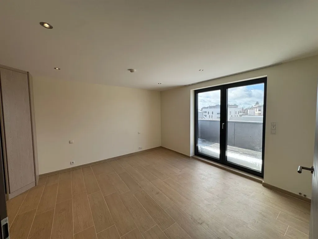 Rooms - Penthouse with Terraces in Pleasant Environment