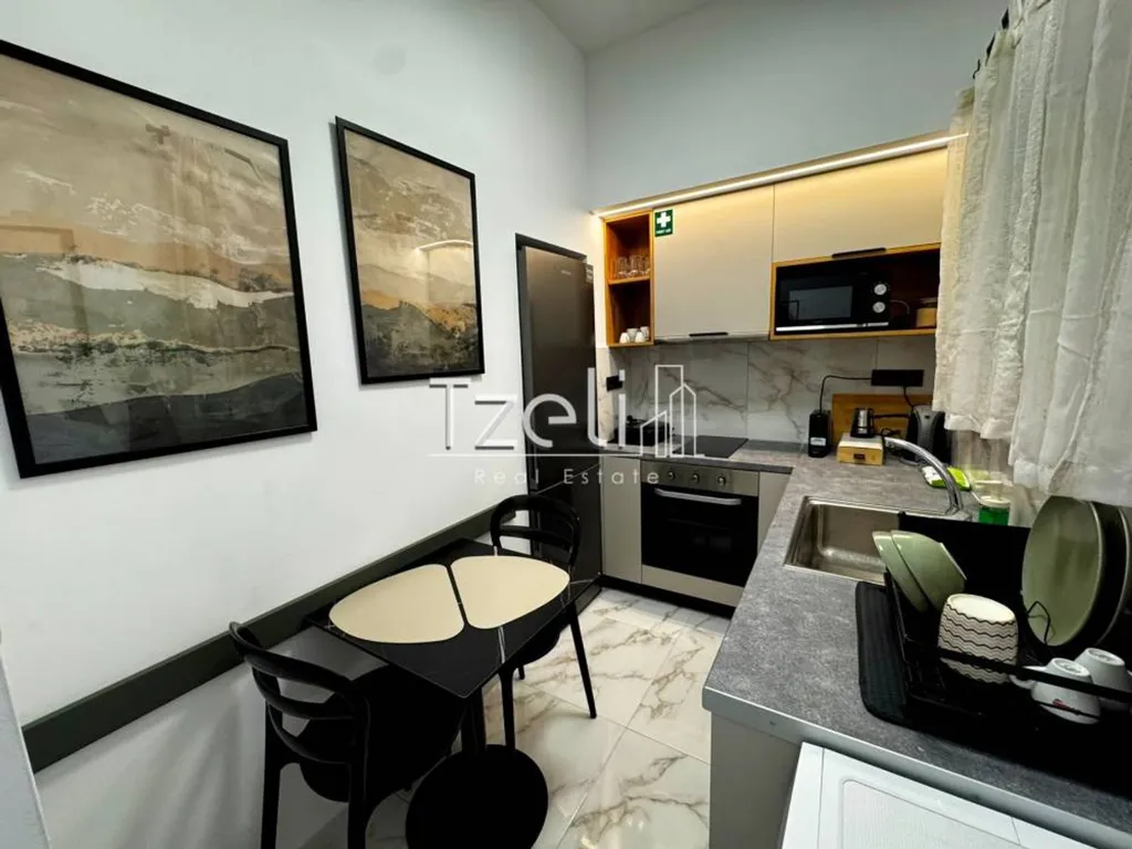 Cucina - Renovated Studio with Balcony in Patras Centre