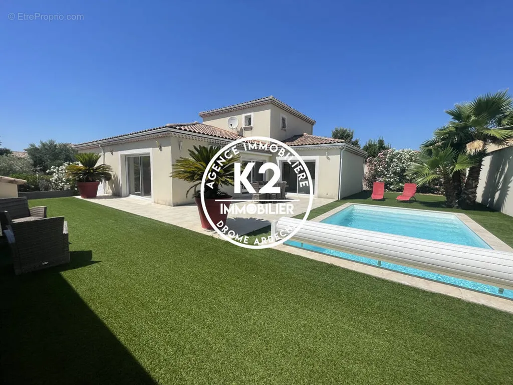 Giardino - Contemporary Villa with Pool in Montélimar