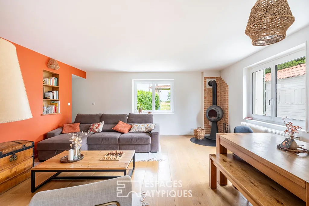 Elutuba - Rustic Pisé House with Studio in Chasselay