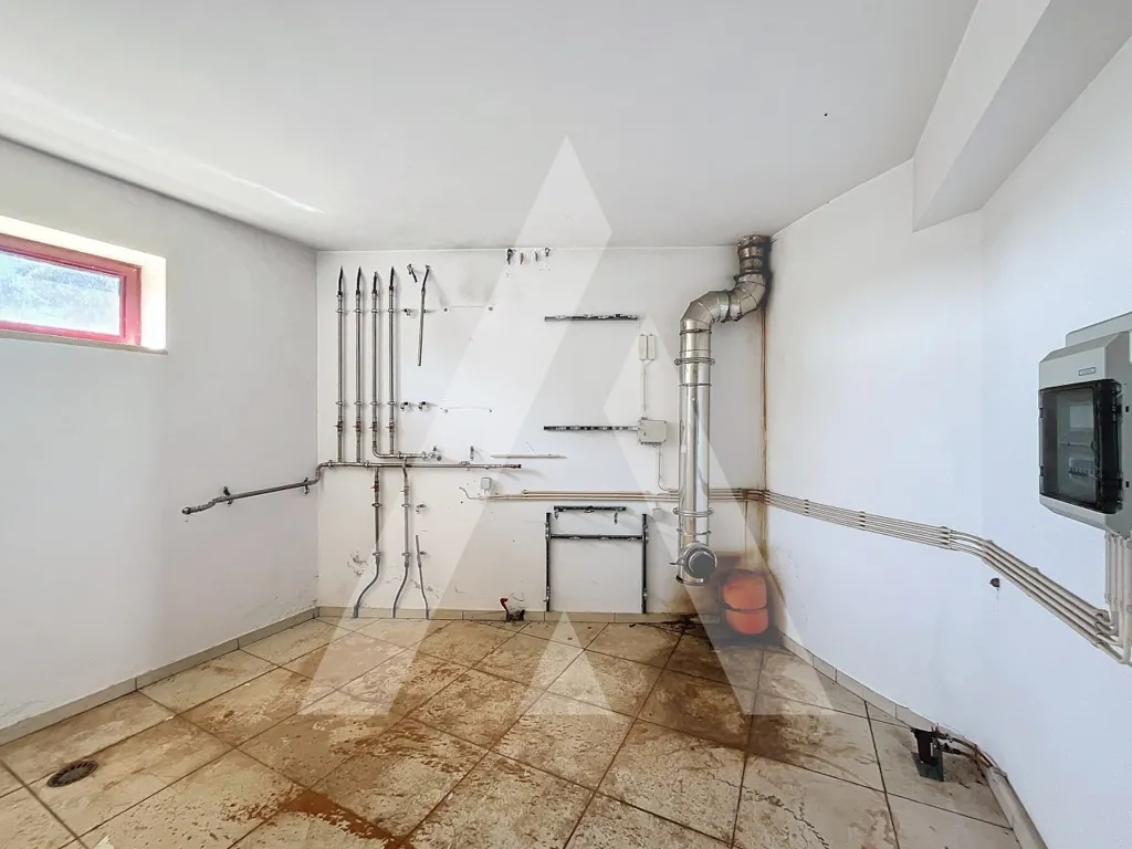 Utility Room - Isolated House with Indoor Pool in Pombal