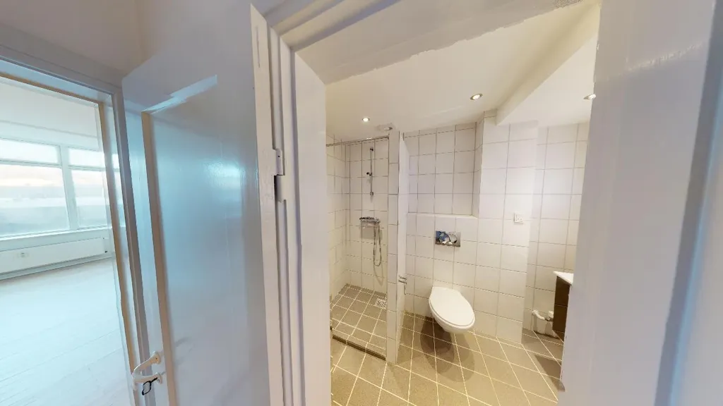 Salles de bain - Apartment with Two Balconies in Aalborg Centre