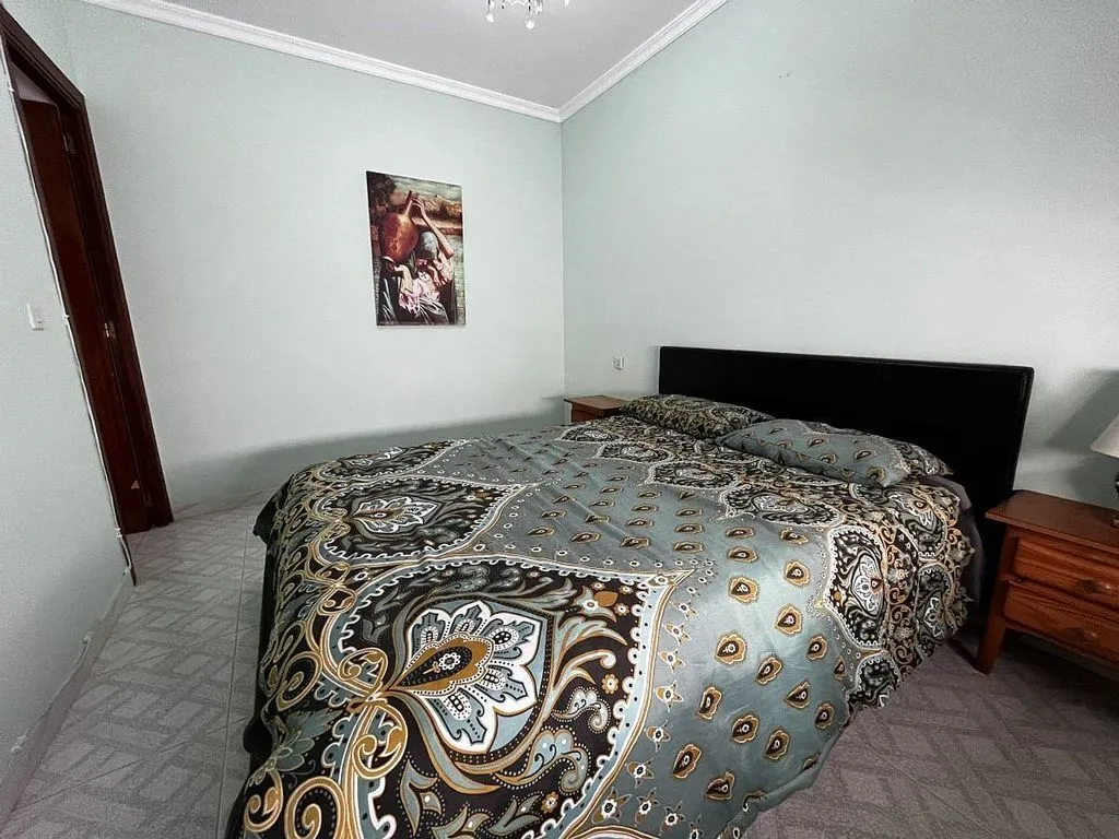 Chambres - Three-Bedroom House in Olvera