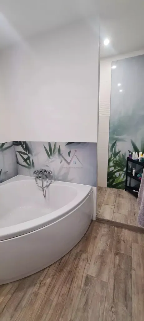 Salles de bain - Villa Contemporaine avec Vue Dominante près de Montélimar