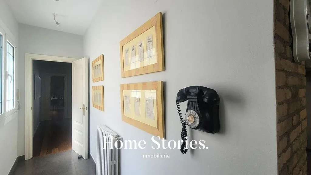 Esik - Furnished Flat with Balcony in Valencia