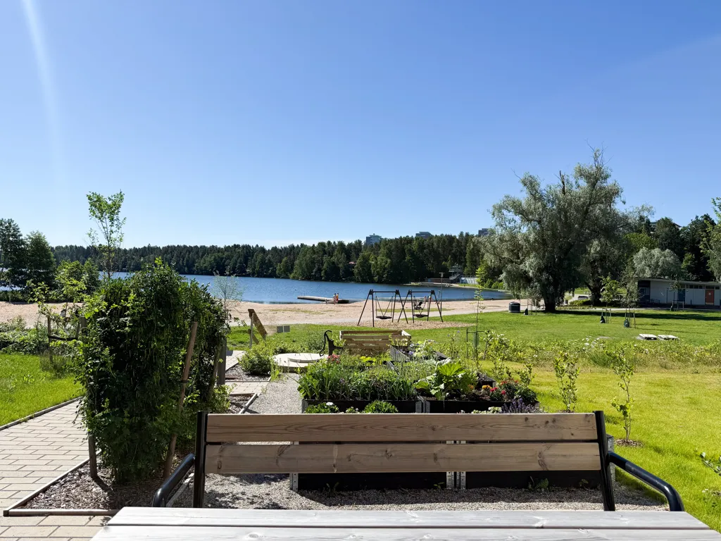 Giardino - Modern Flat with Lake View in Lahti