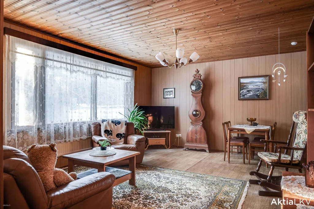 Séjour - Single-Storey House with Sauna in Quiet Setting