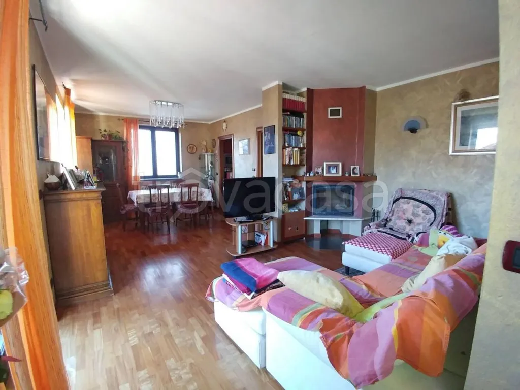 Elutuba - Townhouse with Balcony in Morozzo