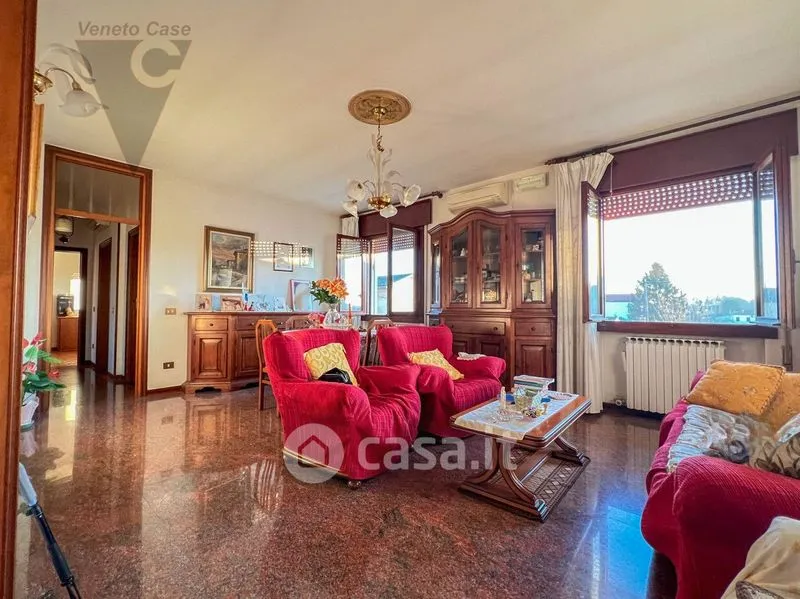 Soggiorno - Independent House with Workshop in Cona
