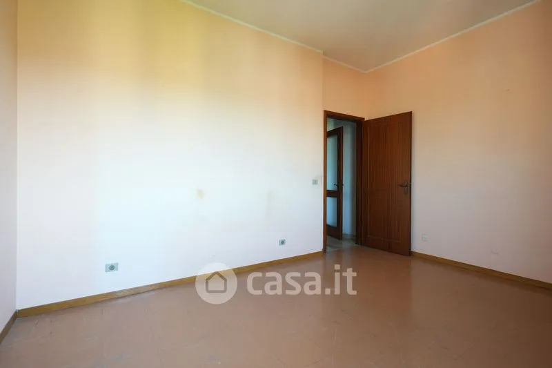 Toad - Apartment to Renovate with Balcony in Modena
