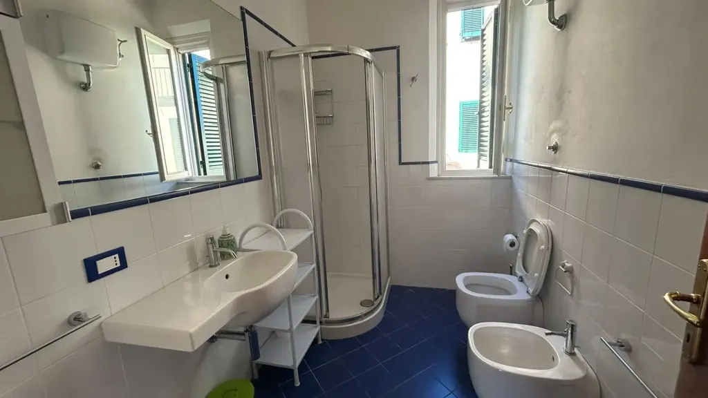 Bagni - Spacious Apartment with Balcony in Pontedera Centre