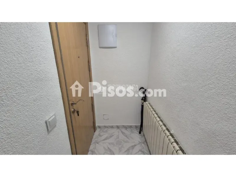 Entrée - Reformed Flat with Garage in Los Rosales