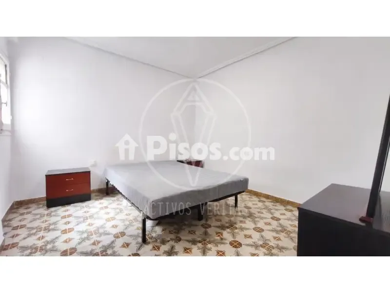 Bedrooms - Bright Apartment with Balcony in Paterna Centre