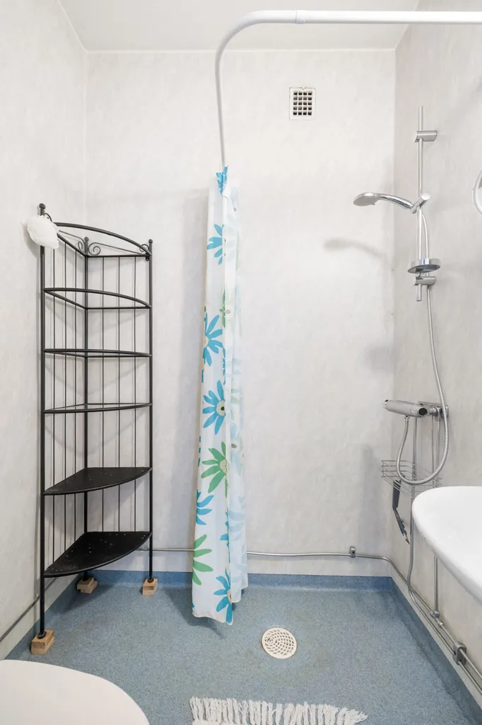 Vannitoad - Charming Studio Flat with Terrace in Huskvarna