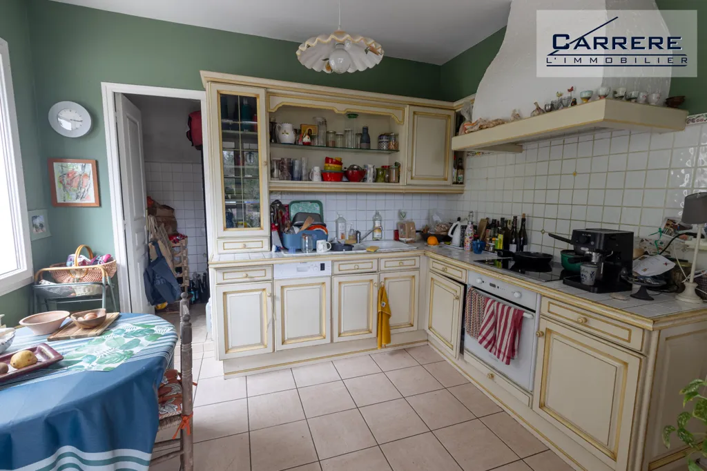 5-room house in Cambes