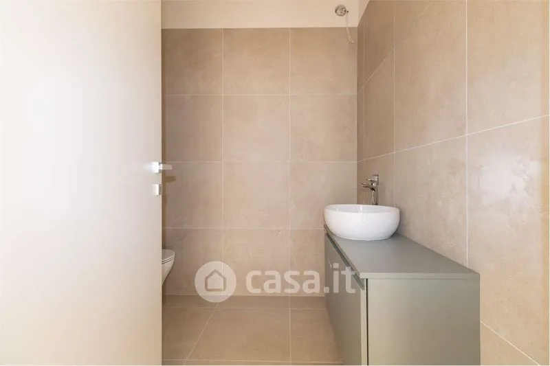 Salles de bain - Newly Built Apartment with Balcony in Monserrato