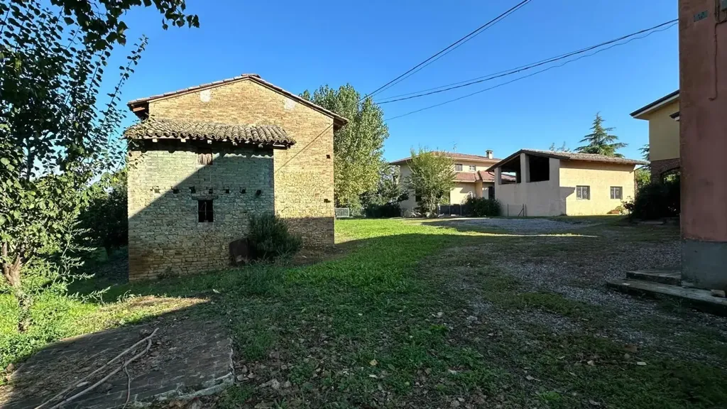 Jardin - Independent House with Land in Alseno