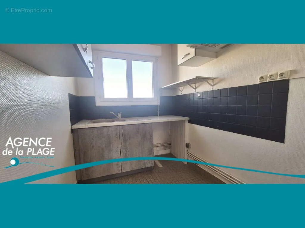 Cucina - Centre Flat with Balcony in Saint Jean De Monts