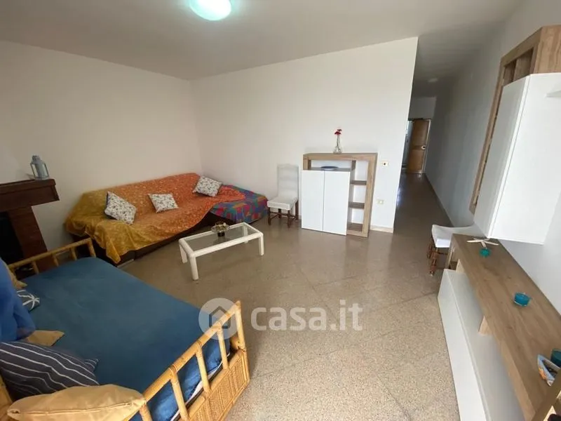 Séjour - Fully Furnished Apartment with Balcony in Maruggio