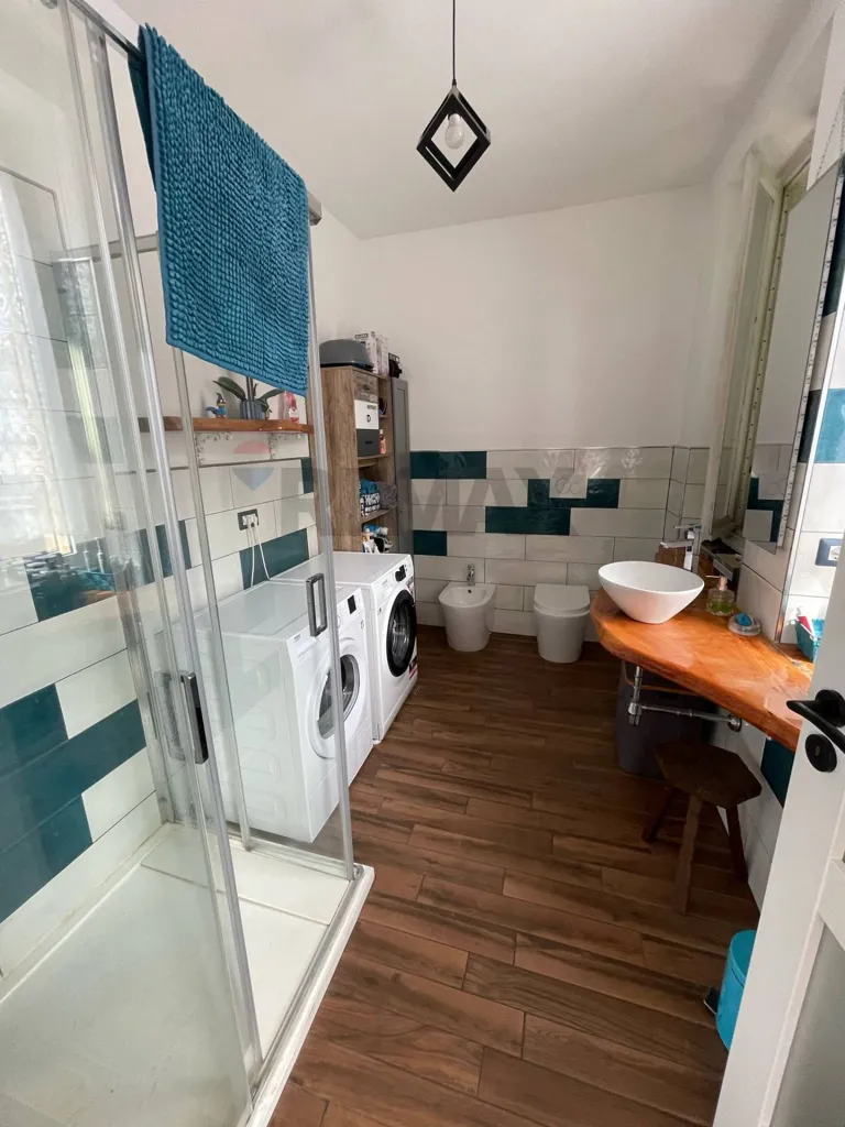 Salles de bain - Rustic Apartment with Garden in Gemonio