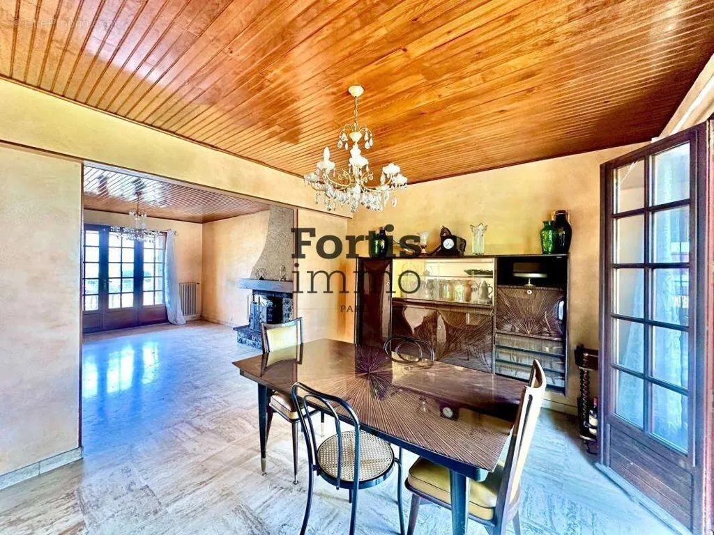 dining_room