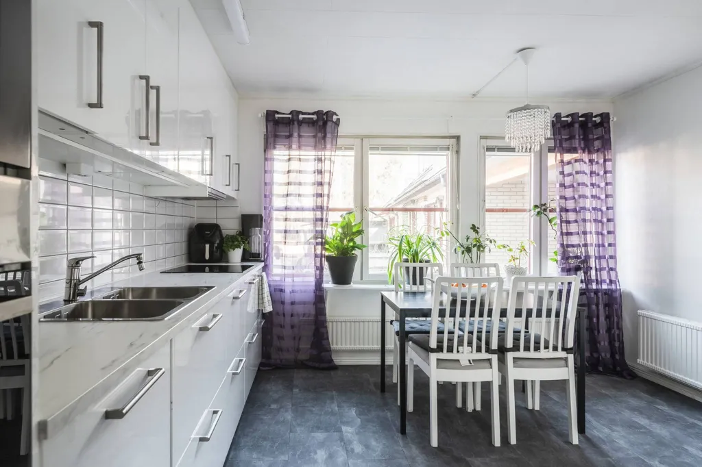 Söögituba - Apartment with Balcony in Andersberg