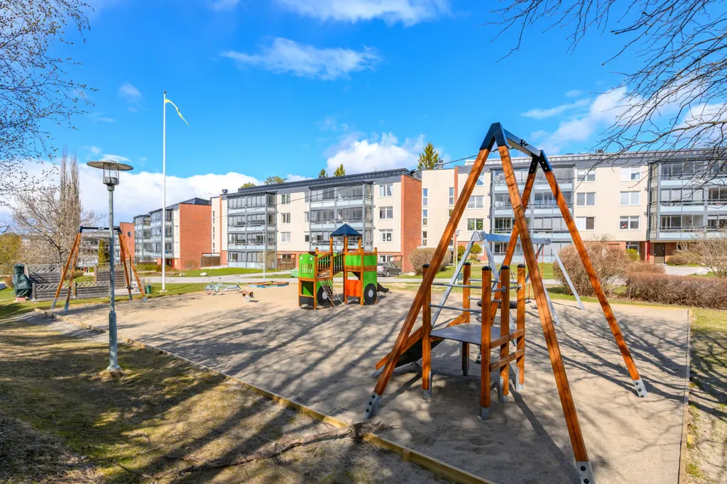 Jardin - Modernised Flat with Glass Balcony in Sundsvall