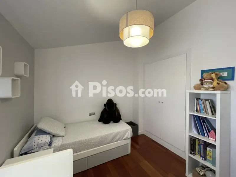 Chambres - Modernised Duplex with Mountain View in Beniparrell