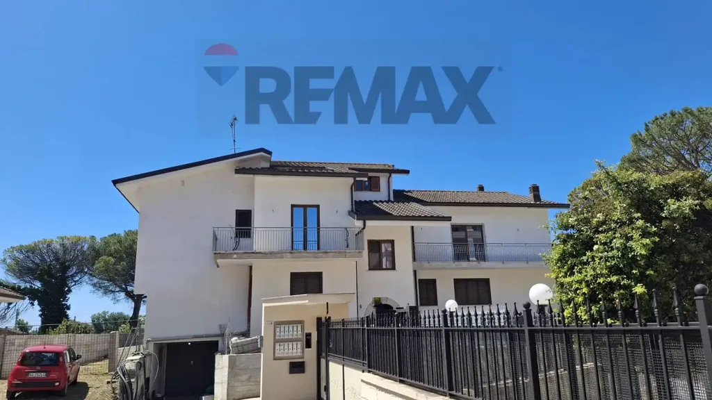 Välivaade - Rusticated Apartment with Terrace in Minturno