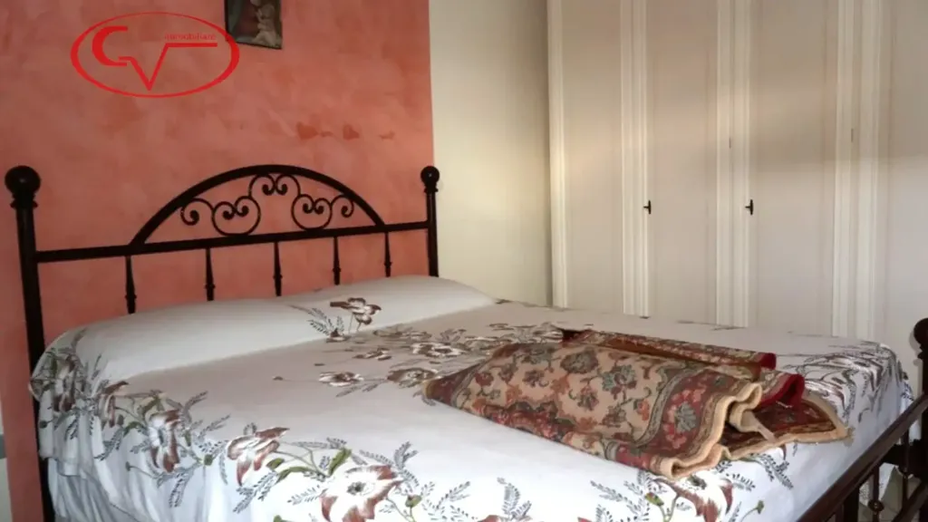 Chambres - 2-Bedroom Apartment with Terrace in Montevarchi