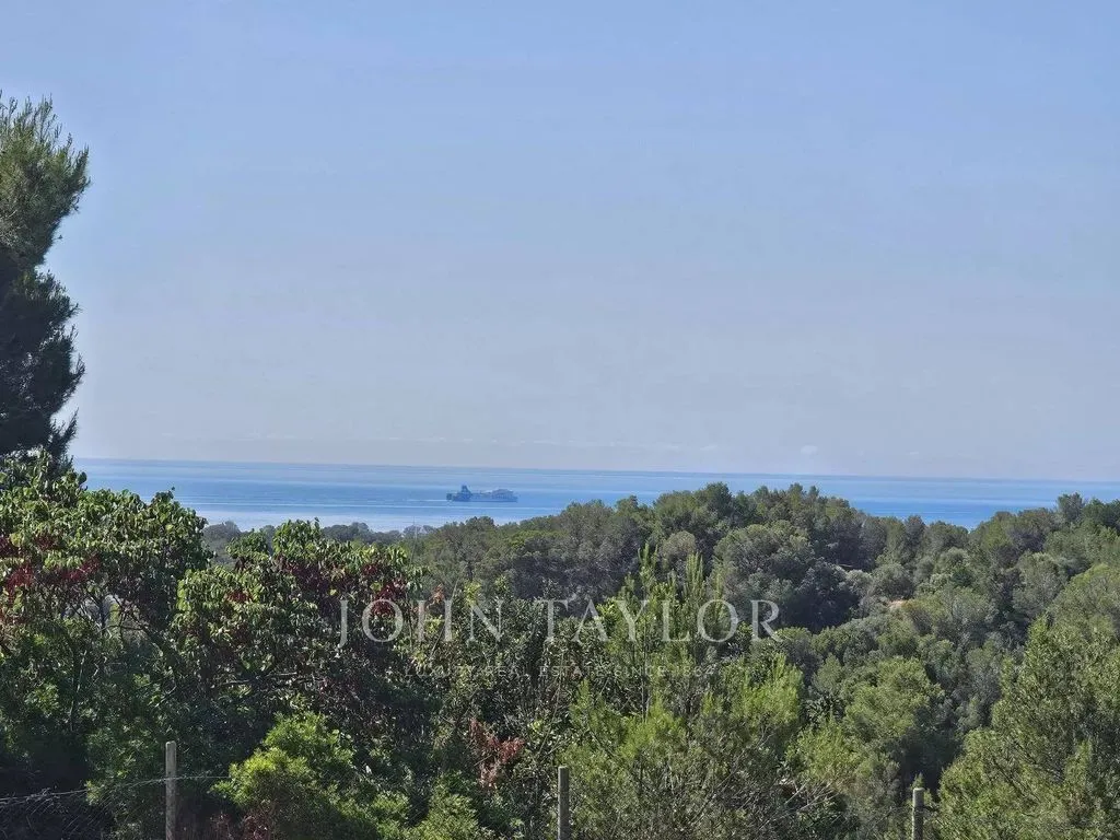 Garden - Development Land with Sea View in Bendinat
