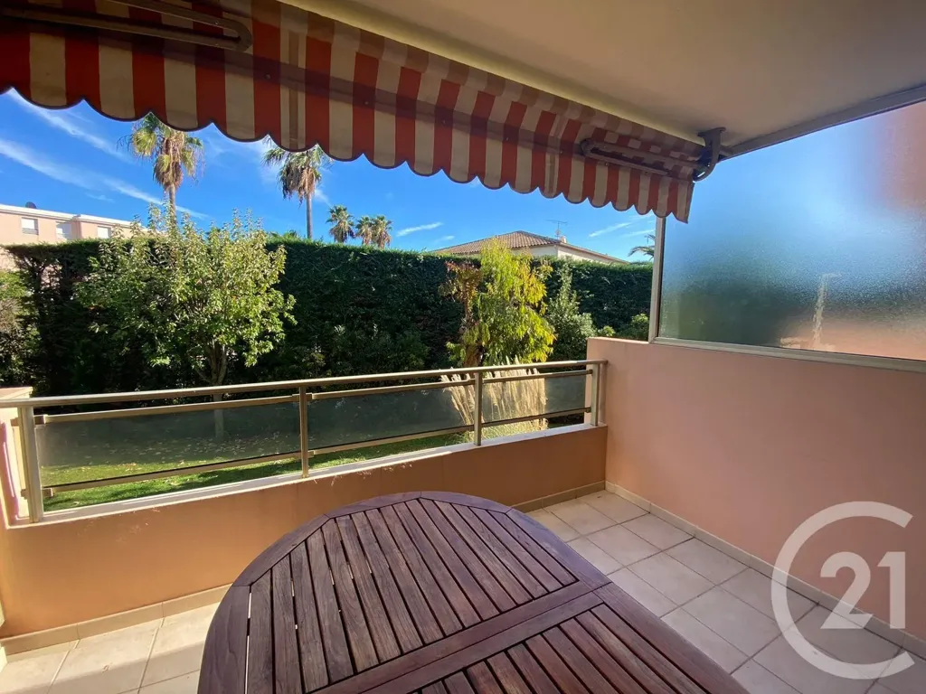 Balcon - Appartement T3 avec Piscine à Antibes
