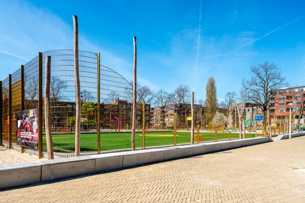 4-toaline korter asukohas Amsterdam