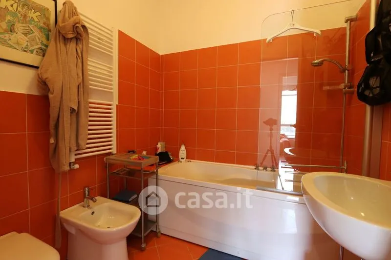 Salles de bain - Elegant Apartment with Balcony in Genoa Centre