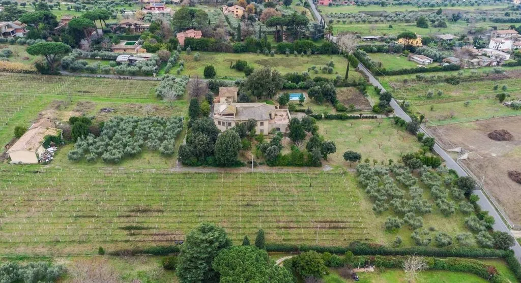 Õhuvaade - Colonial Villa with Pool in Marino, Rome