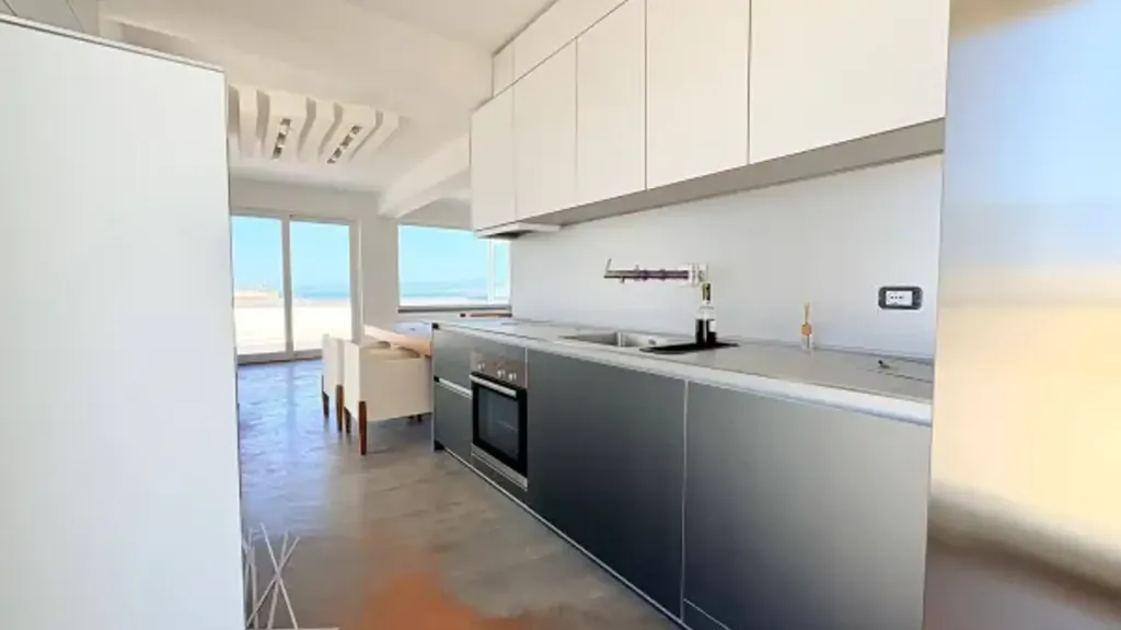 Köök - Rustic Penthouse with Panoramic Terrace in Milazzo
