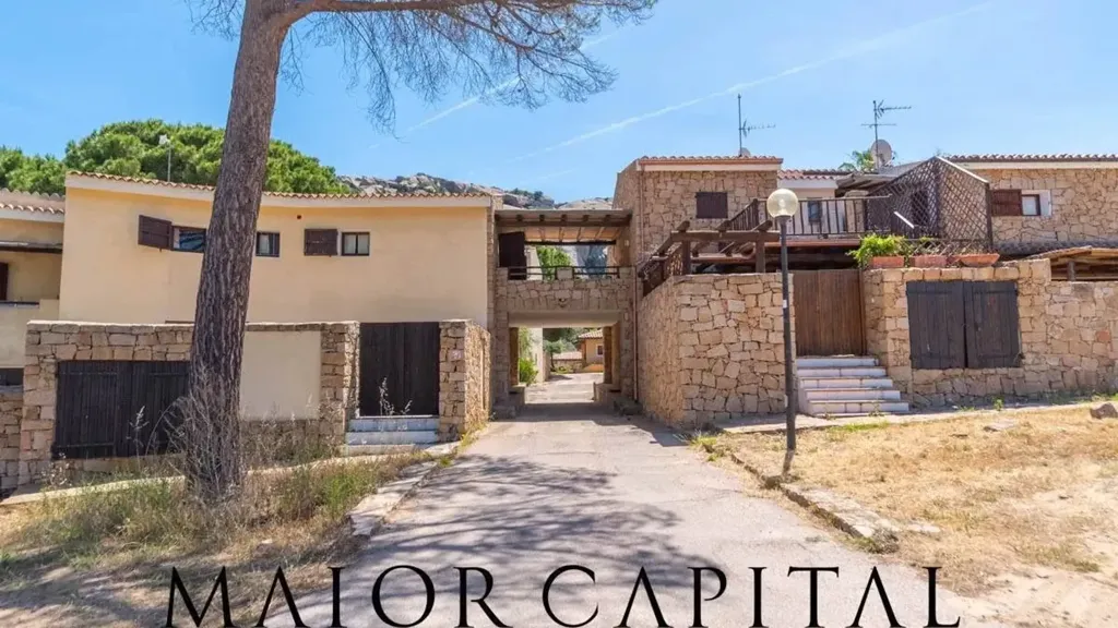 Välivaade - Rustic Villa with Private Garden in Arzachena