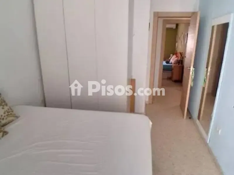 Magamistoad - Spacious Flat with Garage in Mejostilla