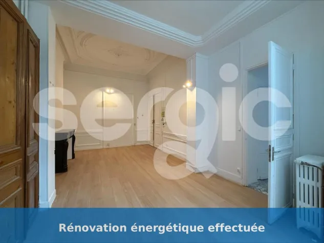 Séjour - Studio Rénové avec Terrasse à Lille Secteur Liberté