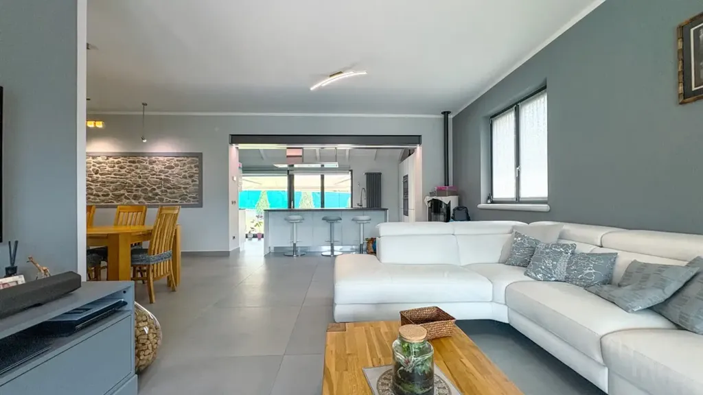 Elutuba - Rustic Villa with Lake View in Pettenasco