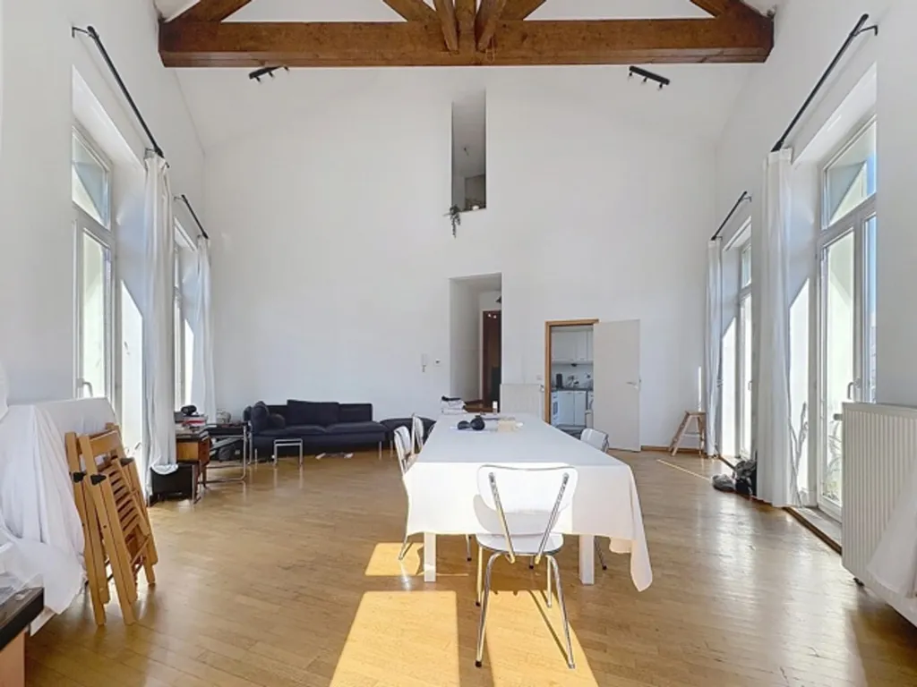 Salle à manger - Duplex Spacieux avec Terrasse au Centre de Bruxelles