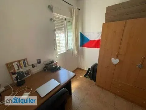 Chambres - Student Flat with Ascensor in Mestalla, Valencia