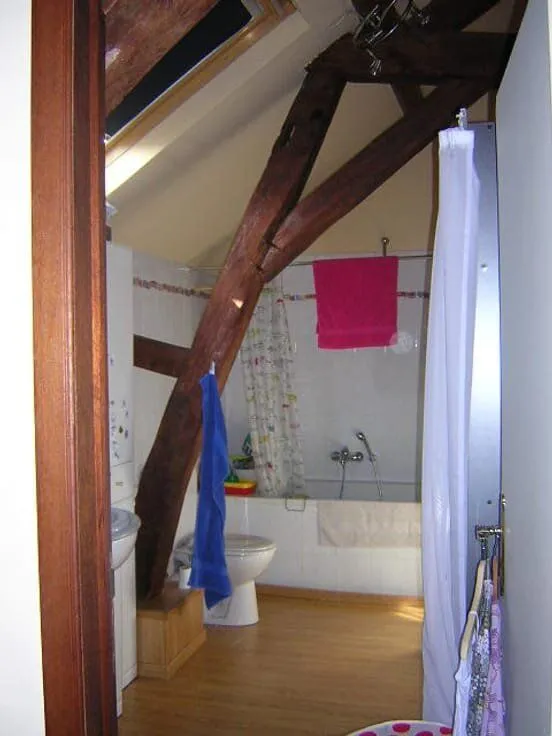 Vannitoad - Renovated Farmhouse with Terrace in Gottignies