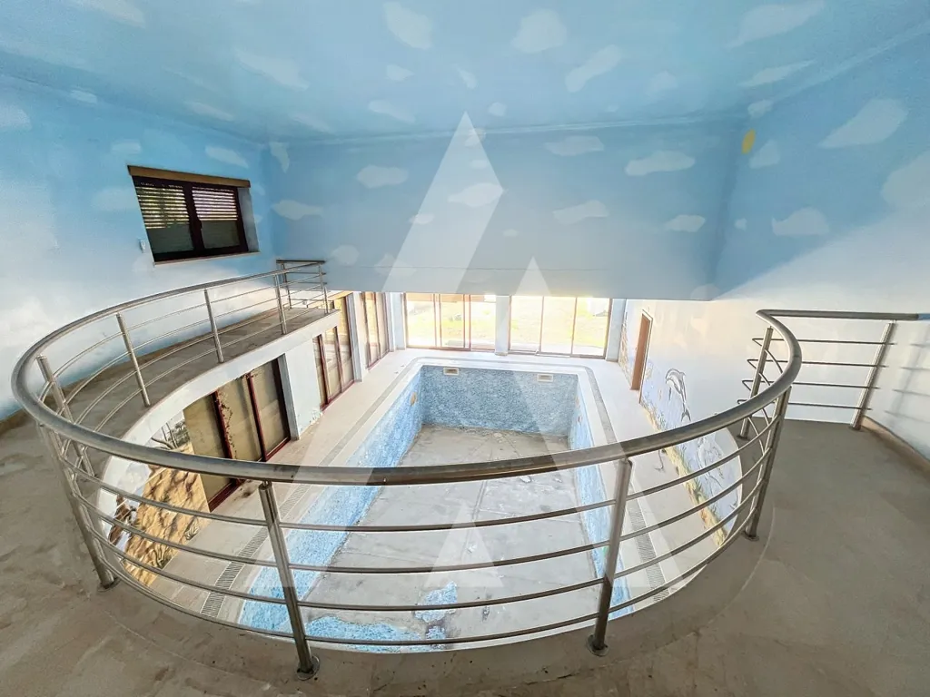 Pool - Isolated House with Indoor Pool in Pombal